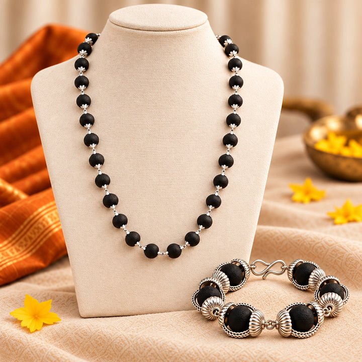 Silver-capped Karungali necklace &amp; bracelet set